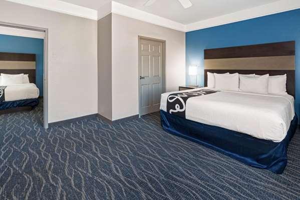 Suite - La Quinta Inn & Suites West Phoenix - I-10, Exit 137 & 139