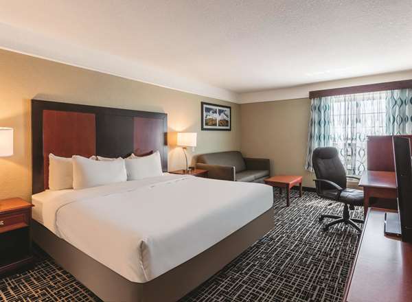  - La Quinta Inn & Suites Deming - I-10, Exit 85