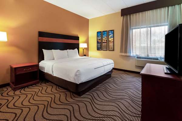 Suite - La Quinta Inn Sandusky