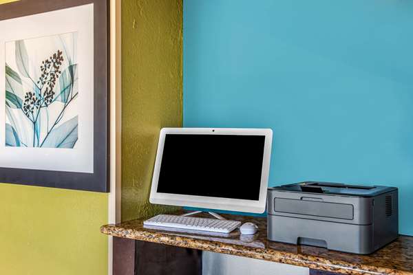 Conference Area - La Quinta Inn Airport Oakland