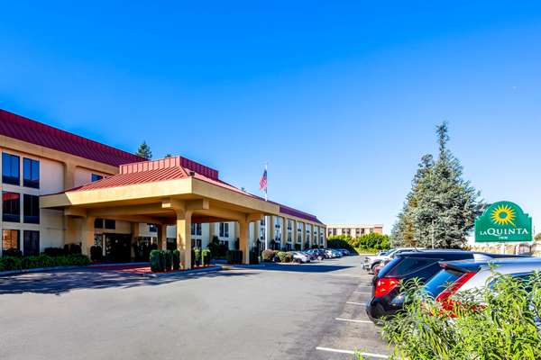 Exterior view - La Quinta Inn Airport Oakland