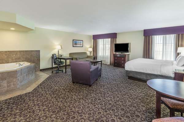Suite - La Quinta Inn & Suites Airport South Las Vegas