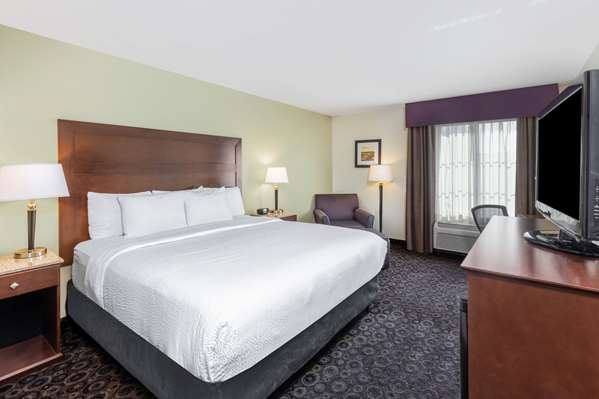  - La Quinta Inn & Suites Airport South Las Vegas