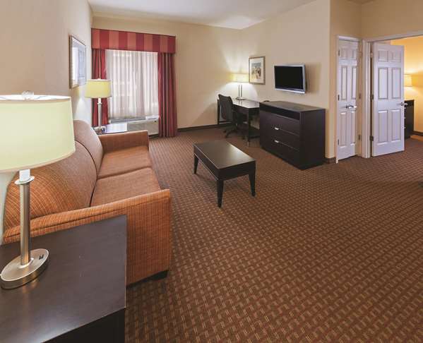 Suite - La Quinta Inn Port Arthur