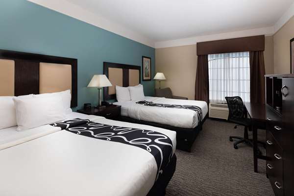 - La Quinta Inn & Suites Pooler - I-95, Exit 102