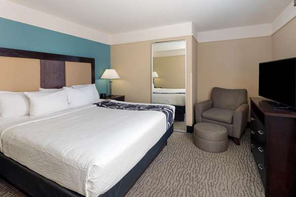 Suite - La Quinta Inn & Suites Pooler - I-95, Exit 102