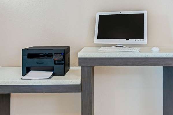 Conference Area - La Quinta Inn & Suites Winnie - I-10, Exit 829