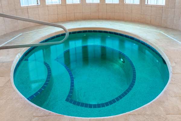 Pool - La Quinta Inn & Suites Tucumcari - I-40, Exit 332