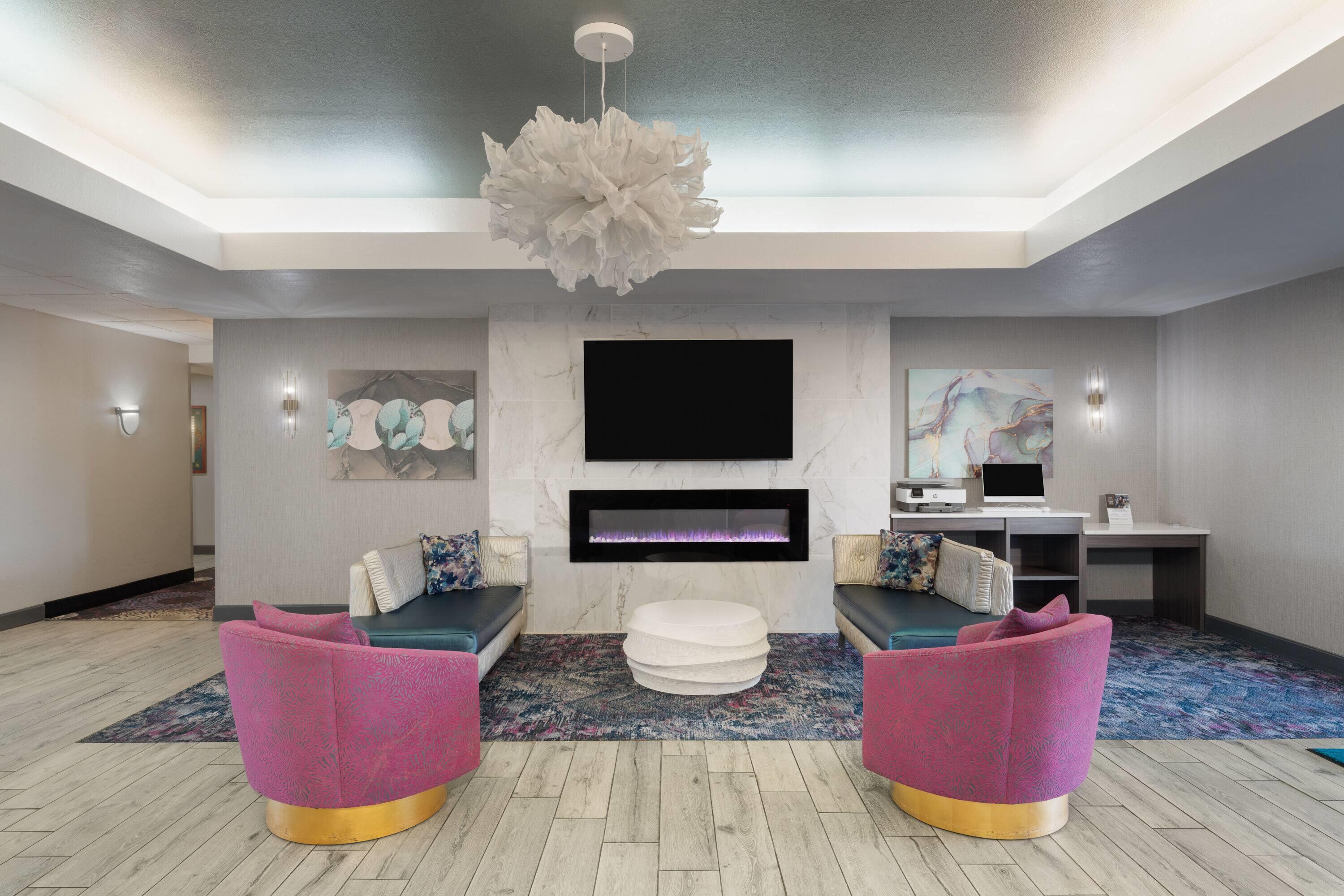 Lobby | La Quinta by Wyndham Tucumcari