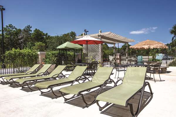 Pool - La Quinta Inn & Suites Panama City Beach