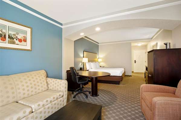 Suite - La Quinta Inn & Suites Panama City Beach