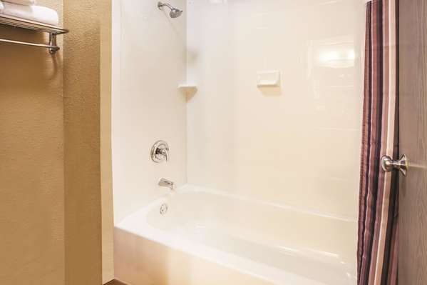  - La Quinta Inn North Indianapolis