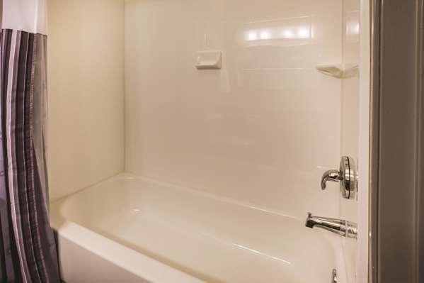  - La Quinta Inn North Indianapolis