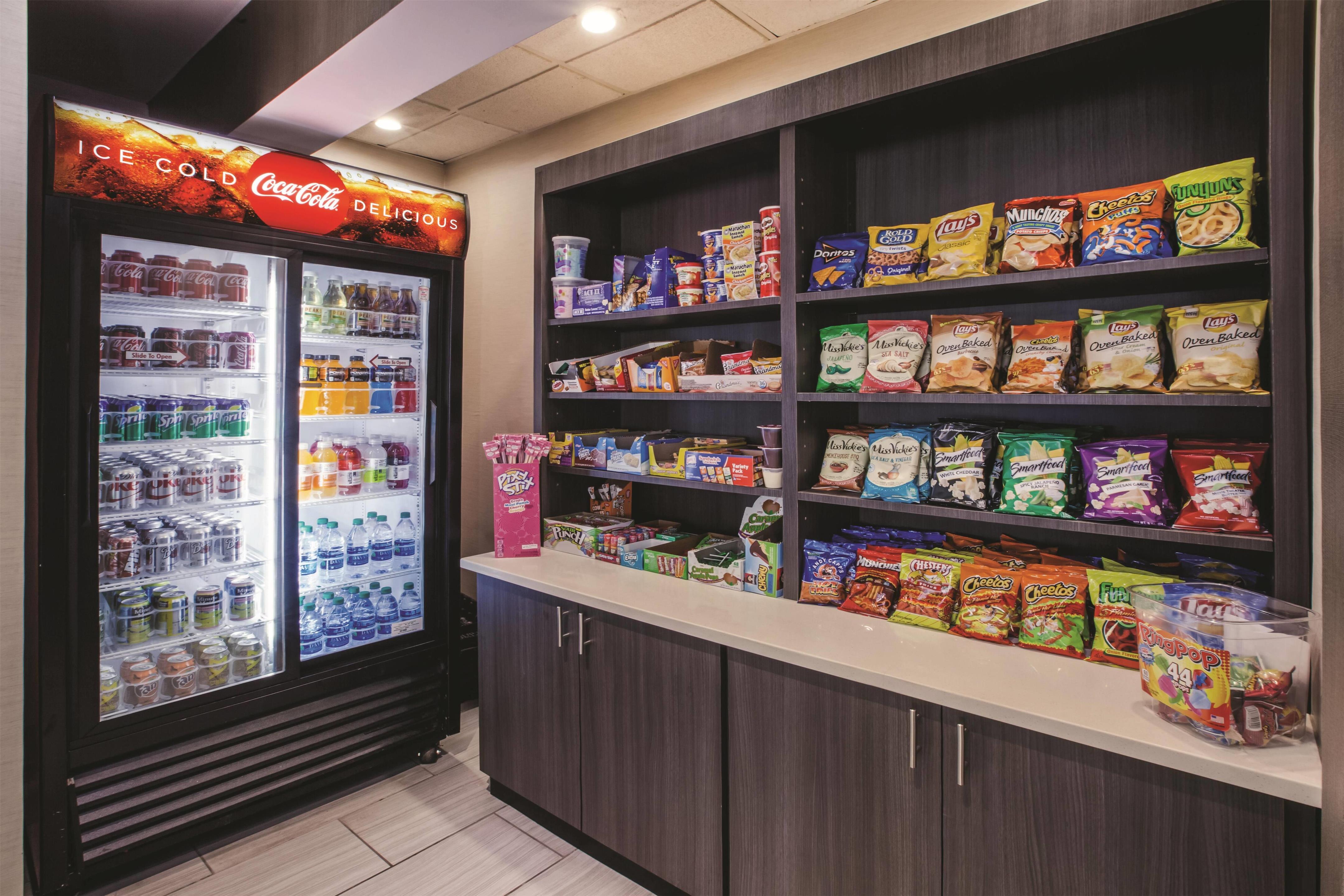 Property amenity | La Quinta Inn by Wyndham Indianapolis North at Pyramids