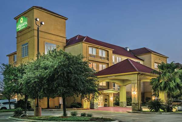 Exterior view - La Quinta Inn & Suites North Stone Oak San Antonio
