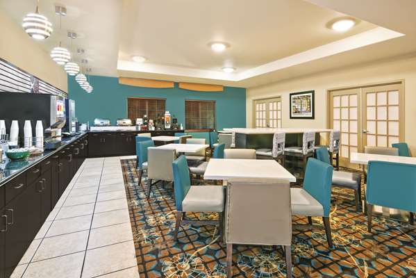  - La Quinta Inn & Suites North Stone Oak San Antonio