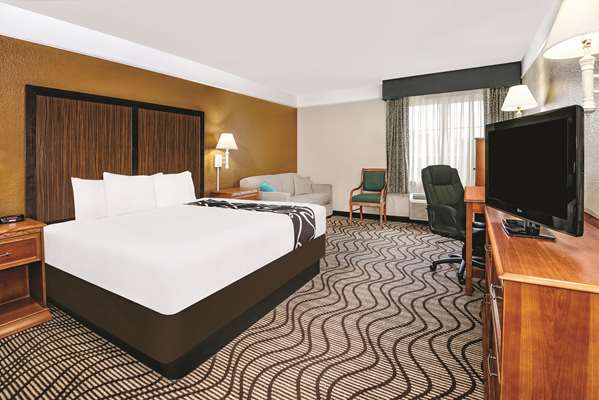  - La Quinta Inn & Suites North Stone Oak San Antonio