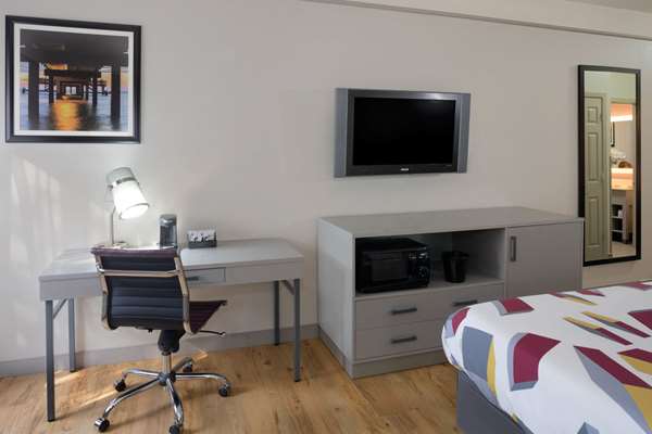  - La Quinta Inn & Suites Daphne - I-10, Exit 38