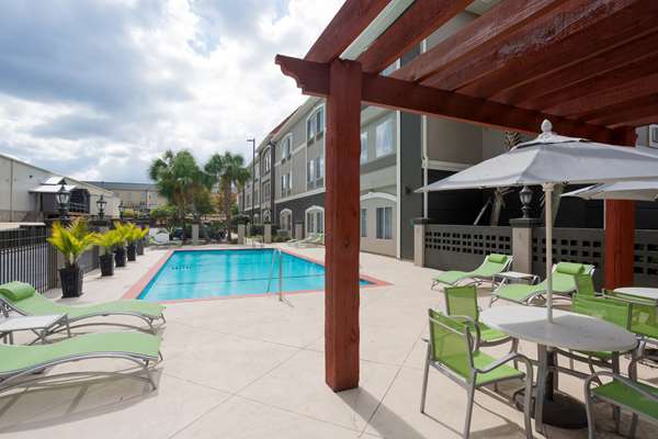 Pool - La Quinta Inn & Suites Daphne - I-10, Exit 38