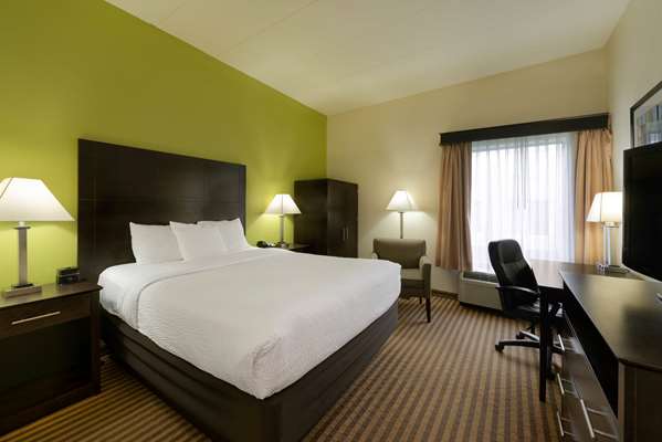  - La Quinta Inn Grove City - I-71, Exit 100