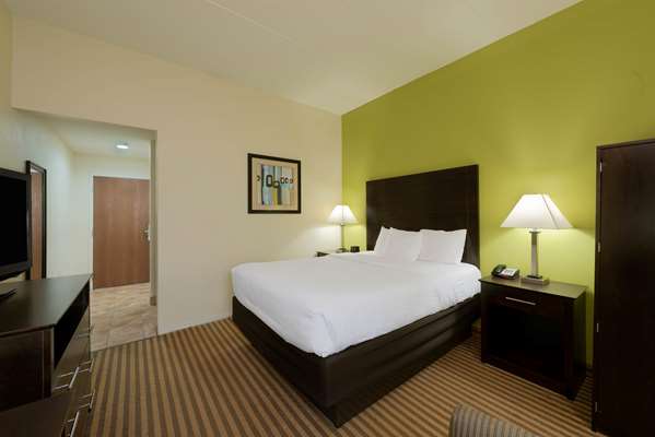  - La Quinta Inn Grove City - I-71, Exit 100