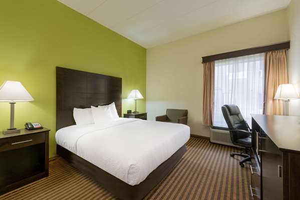  - La Quinta Inn Grove City - I-71, Exit 100