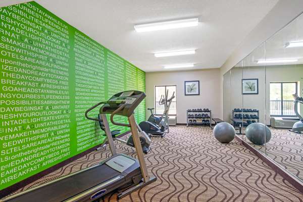 Fitness/ Exercise Room - La Quinta Inn Moss Point - I-10, Exit 69