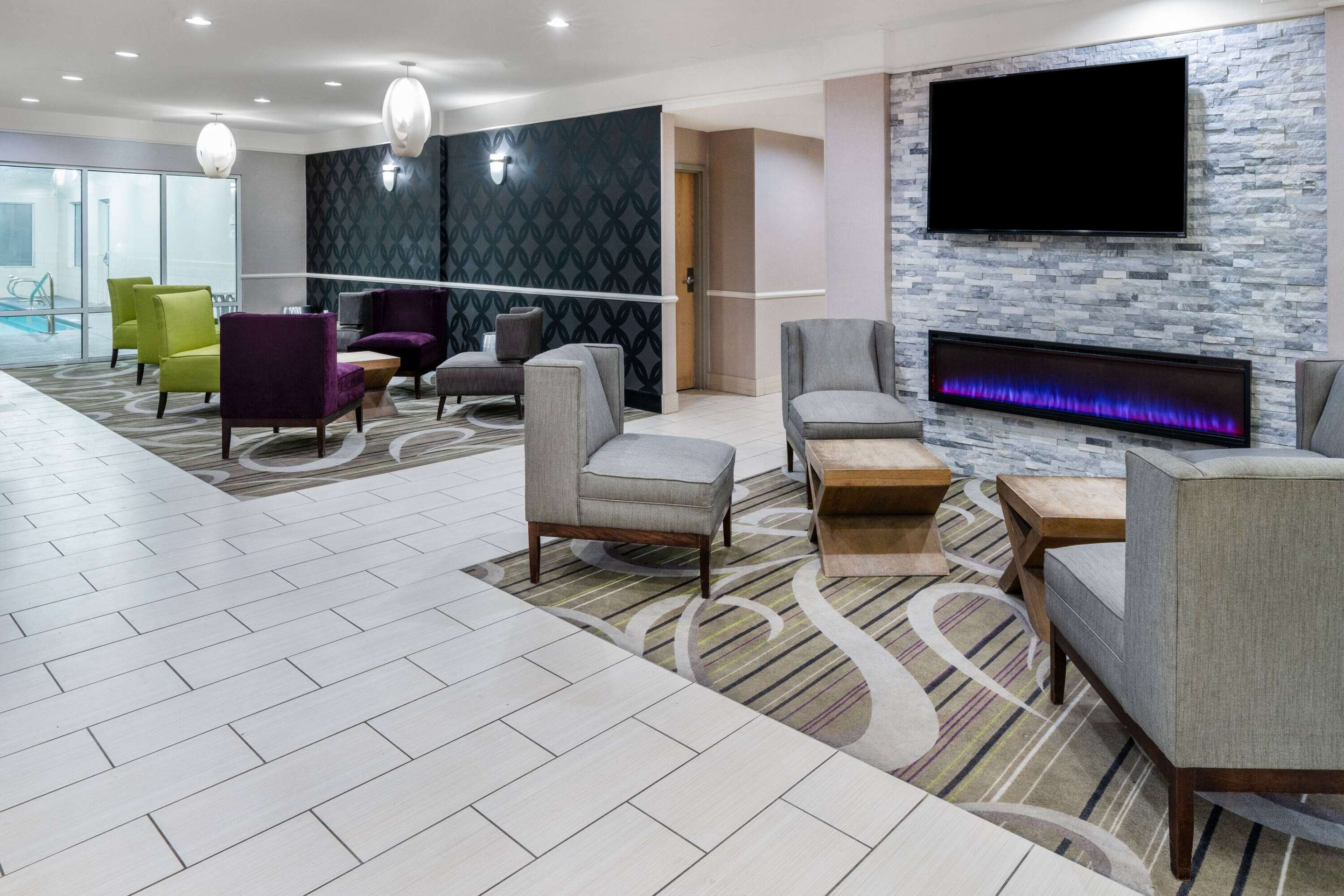 Lobby | La Quinta Inn & Suites by Wyndham Roswell