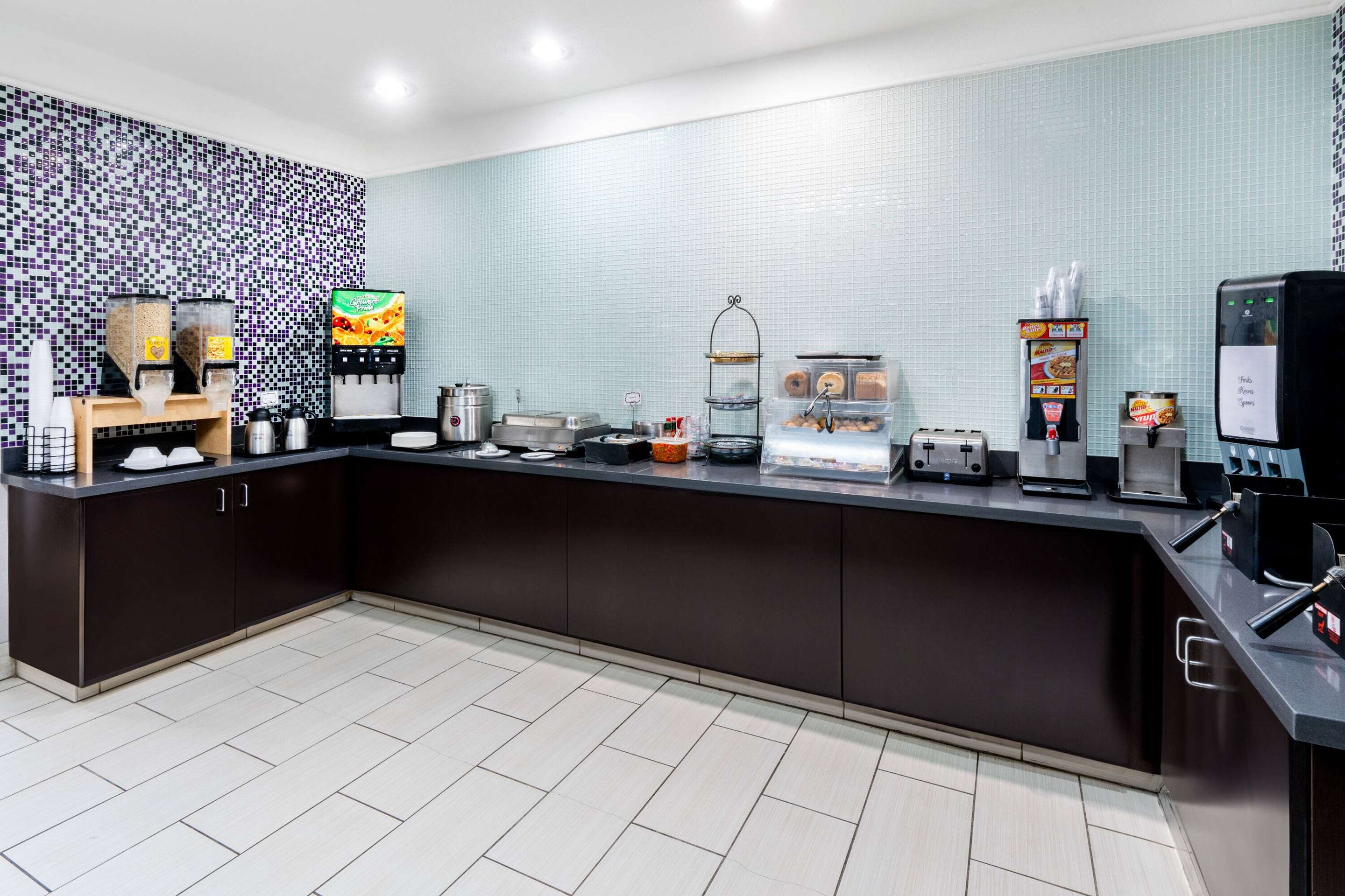 Property amenity | La Quinta Inn & Suites by Wyndham Roswell