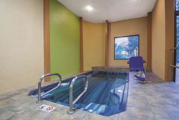 Pool - La Quinta Inn & Suites Silverthorne - I-70, Exit 205