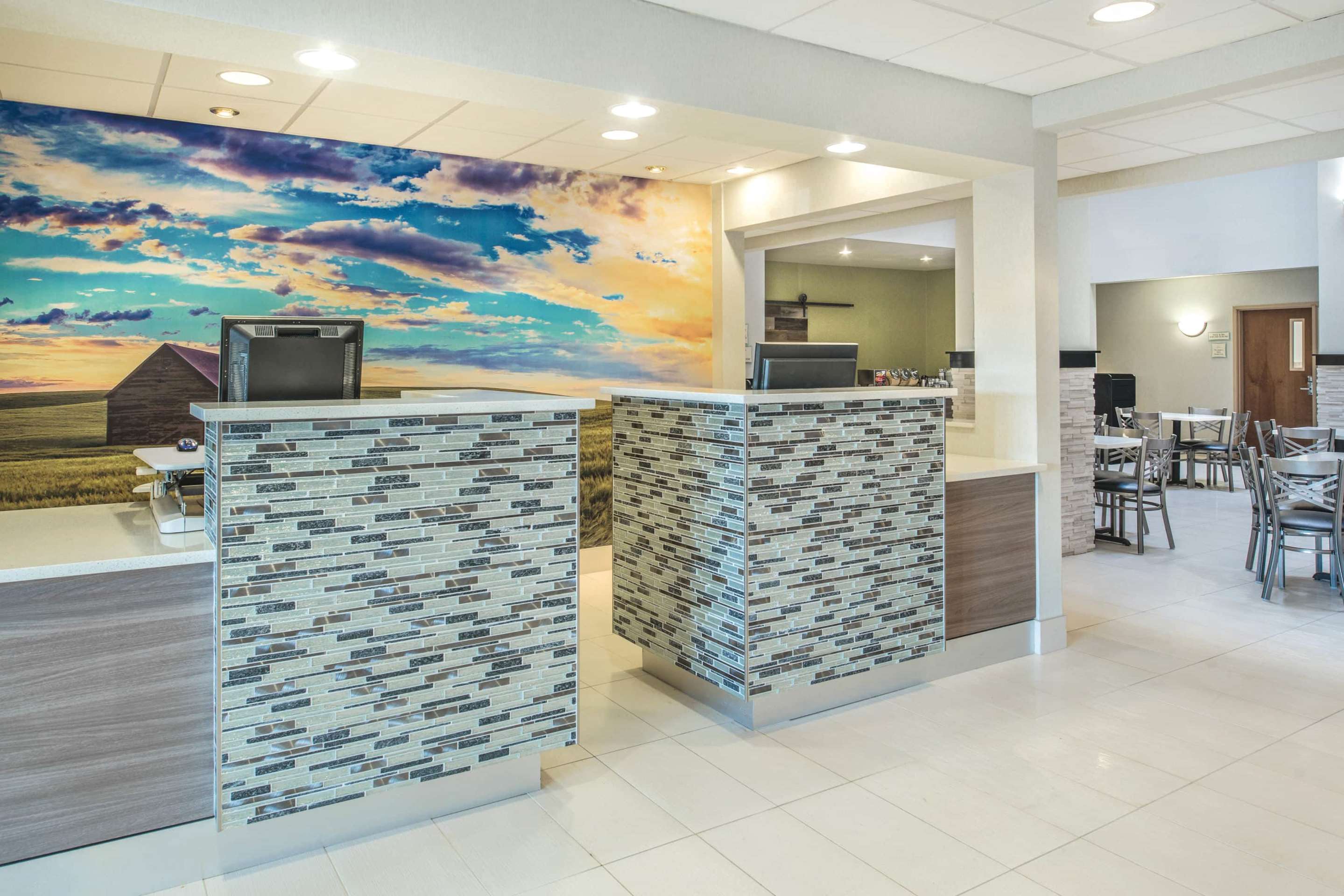 Reception | La Quinta by Wyndham Moscow Pullman
