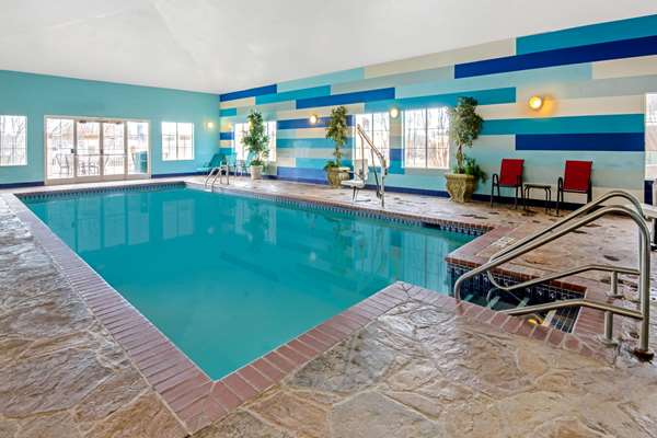 Pool,On-Site,Property Amenity,Recreation