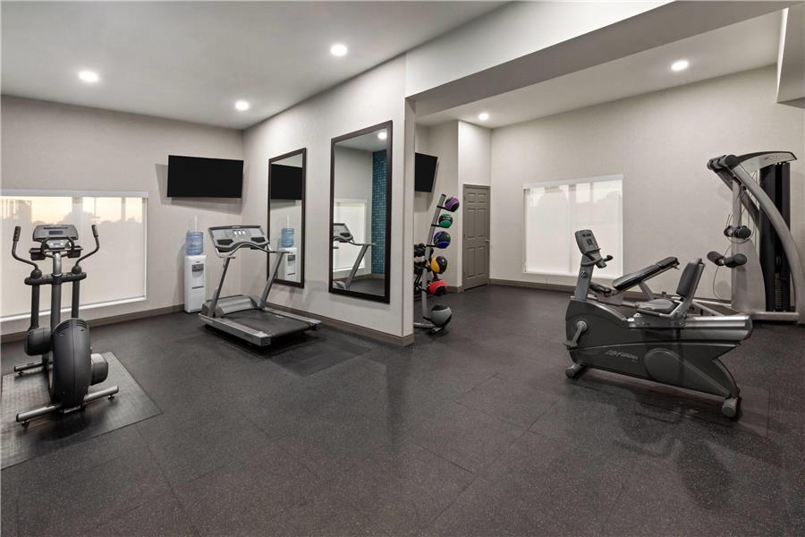On-Site,Property Amenity,Recreation,Fitness Center