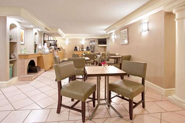  - La Quinta Inn North Denver - I-25, Exit 213