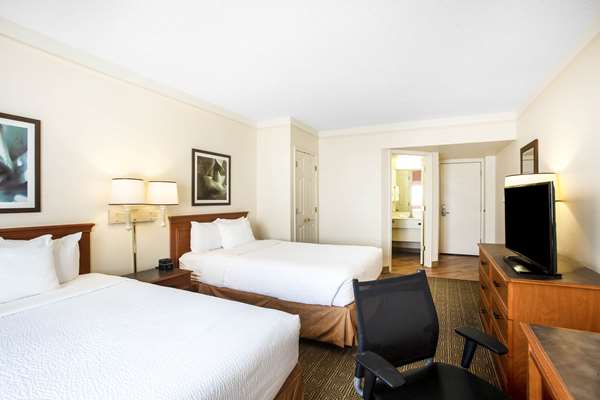  - La Quinta Inn Capitol Austin - I-35, Exit 234C