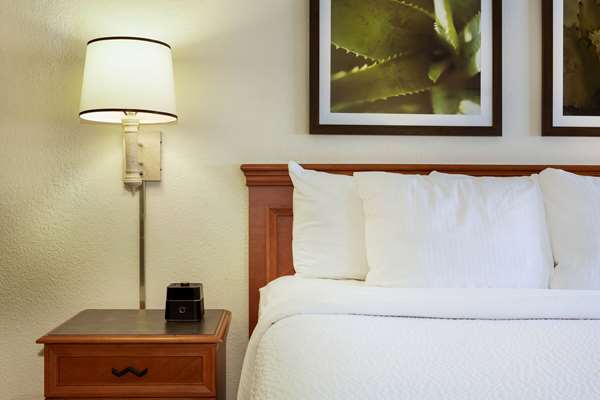  - La Quinta Inn Capitol Austin - I-35, Exit 234C