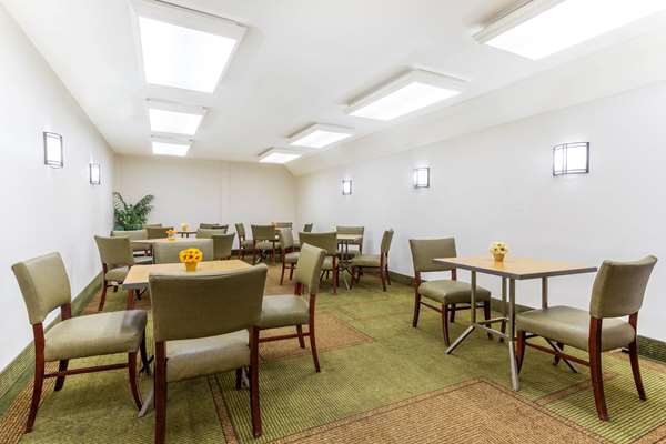  - La Quinta Inn Redding - I-5, Exit 677