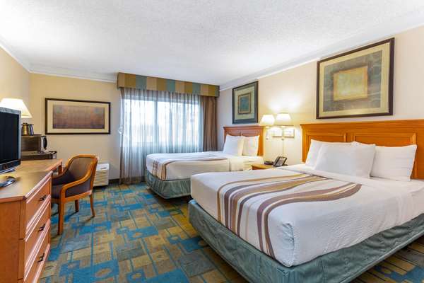  - La Quinta Inn Redding - I-5, Exit 677