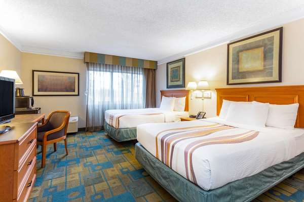  - La Quinta Inn Redding - I-5, Exit 677