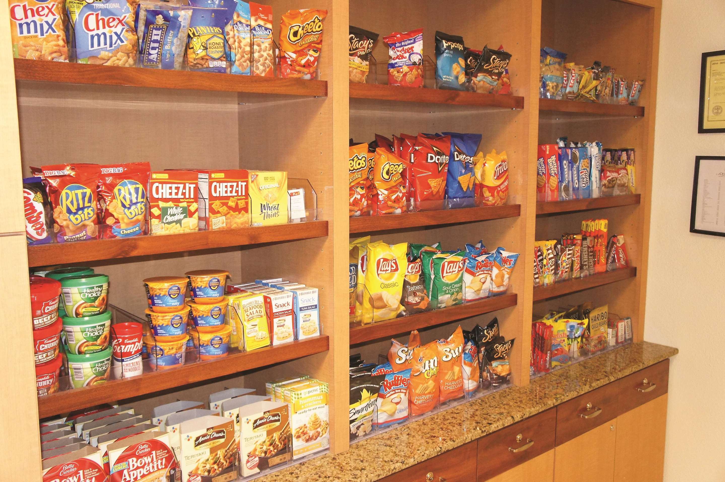 Property amenity | La Quinta by Wyndham Nashville Airport/Opryland