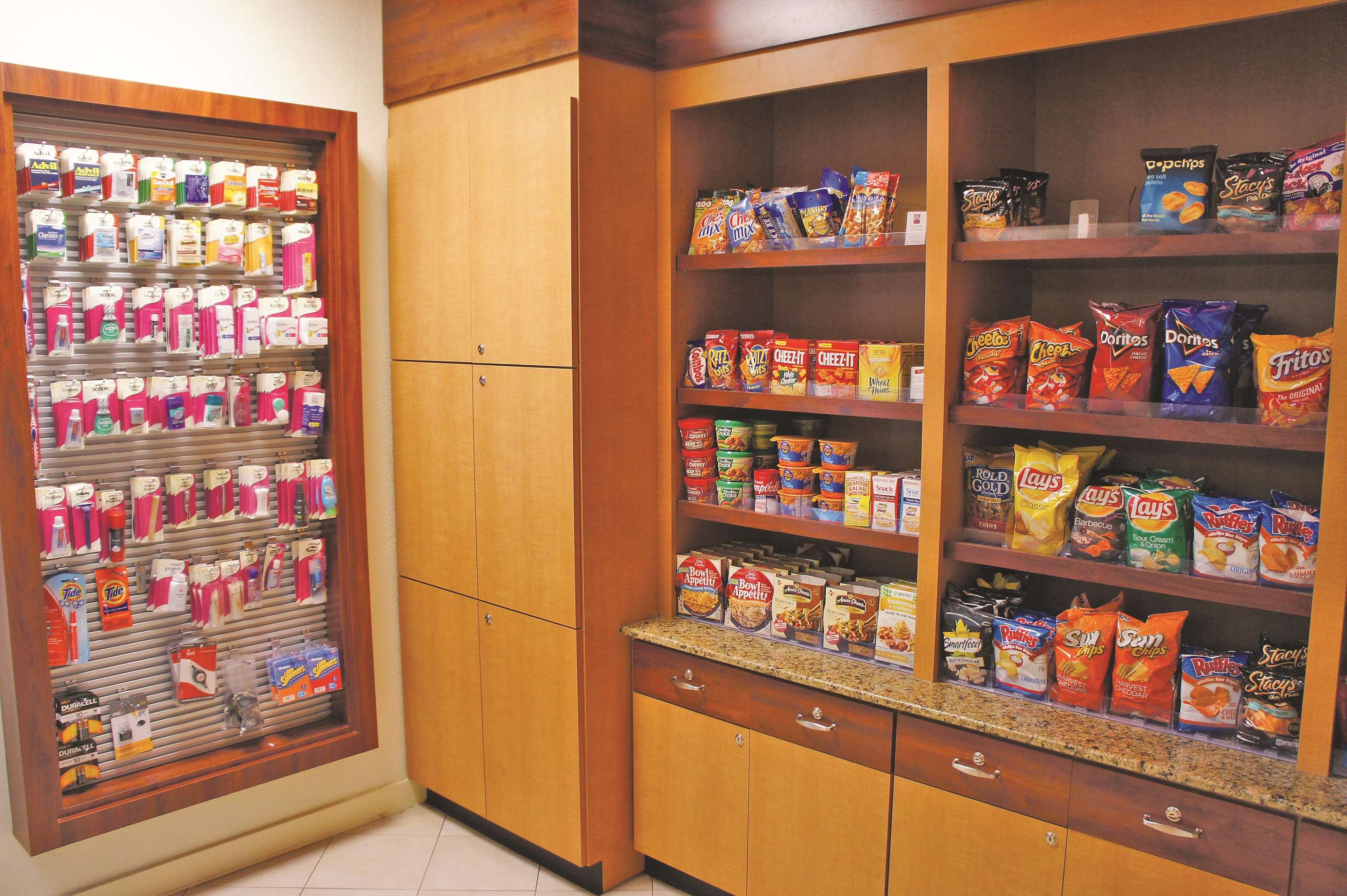 Property amenity | La Quinta by Wyndham Nashville Airport/Opryland