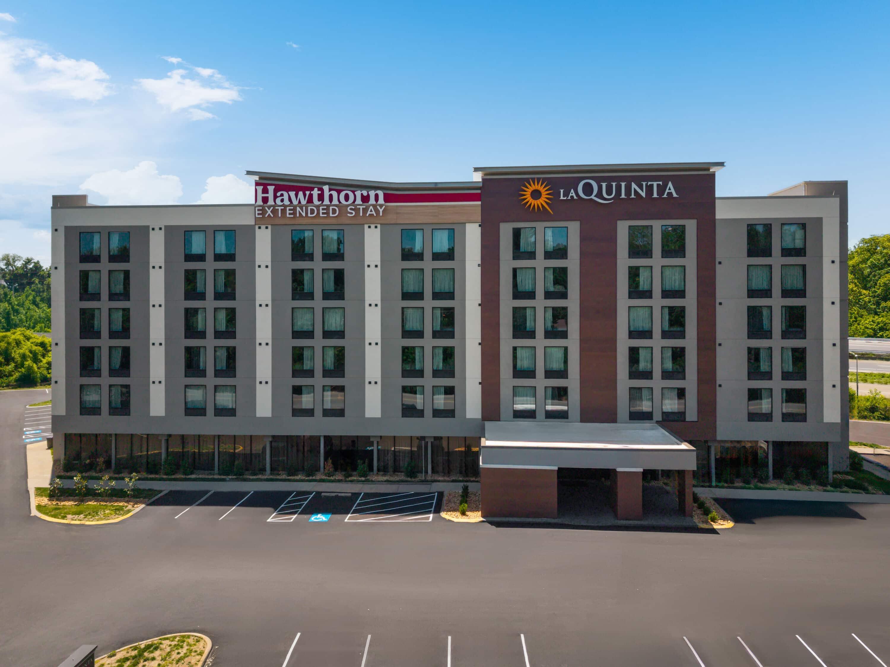 Exterior | La Quinta by Wyndham Nashville Airport/Opryland