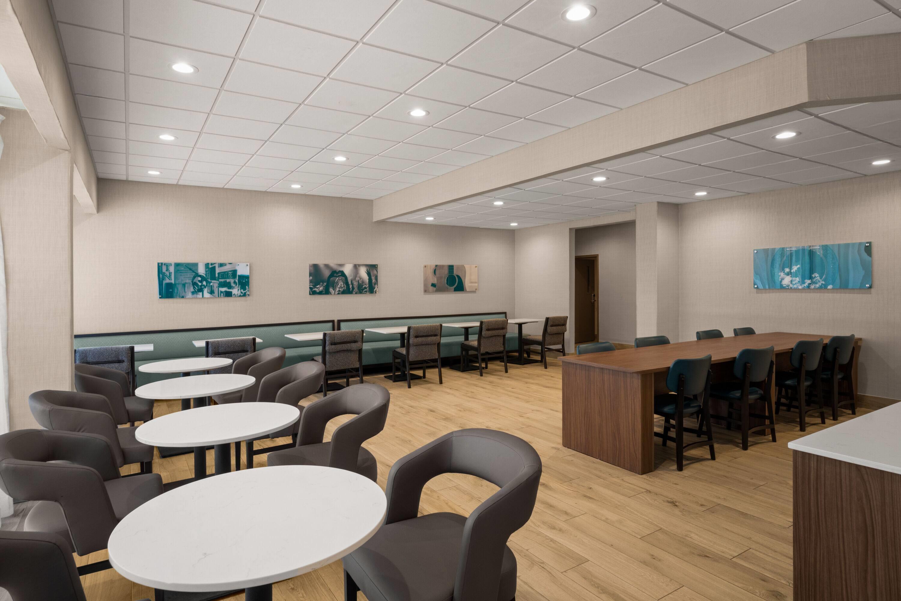 Property amenity | La Quinta by Wyndham Nashville Airport/Opryland