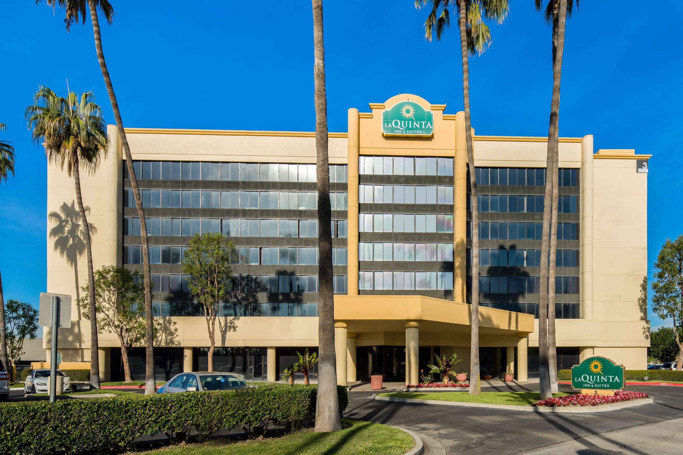 Exterior | La Quinta Inn & Suites by Wyndham Buena Park