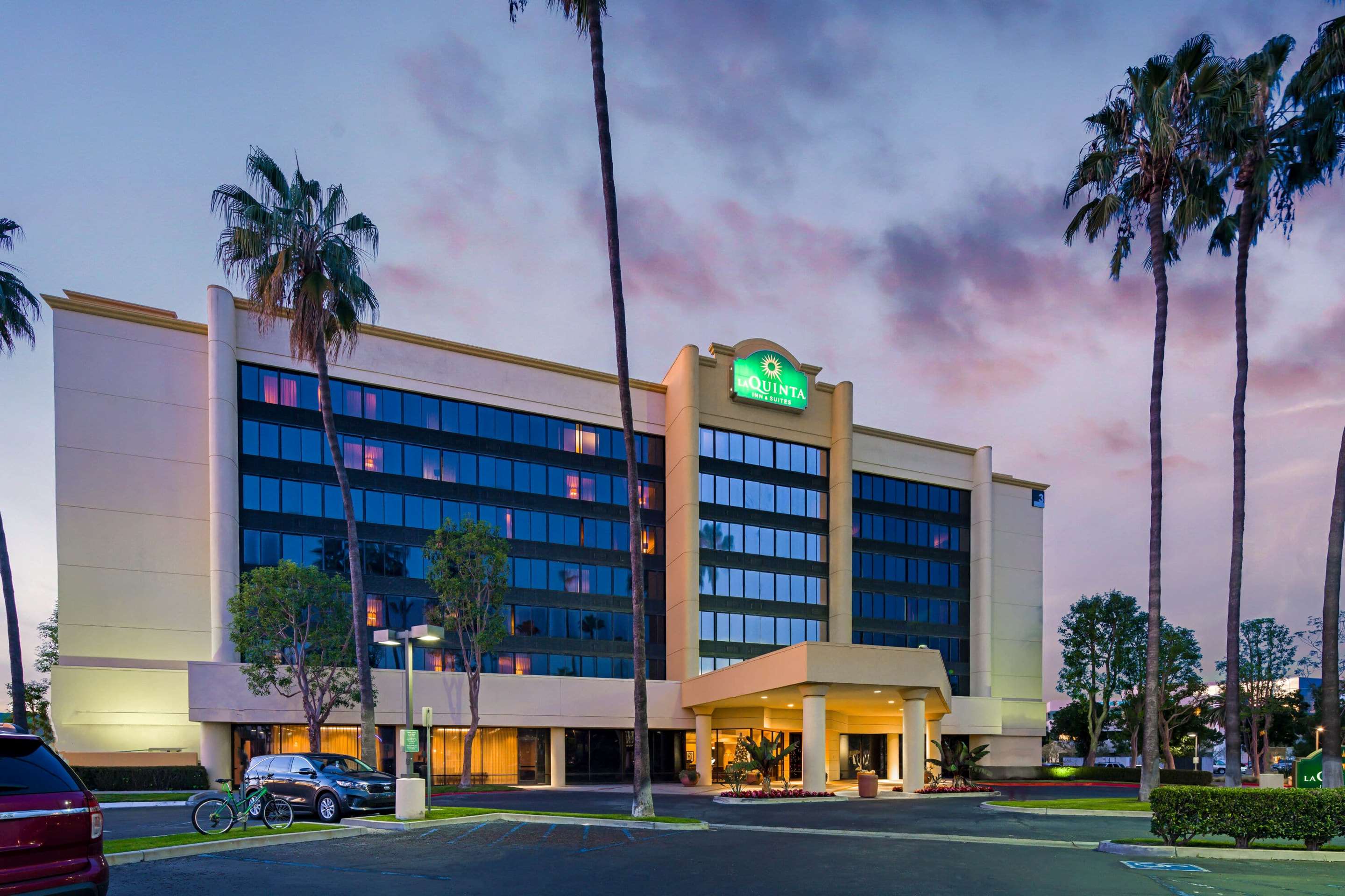 Exterior | La Quinta Inn & Suites by Wyndham Buena Park