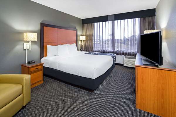 Suite - La Quinta Inn La Palma