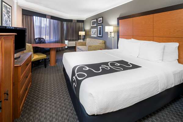  - La Quinta Inn La Palma