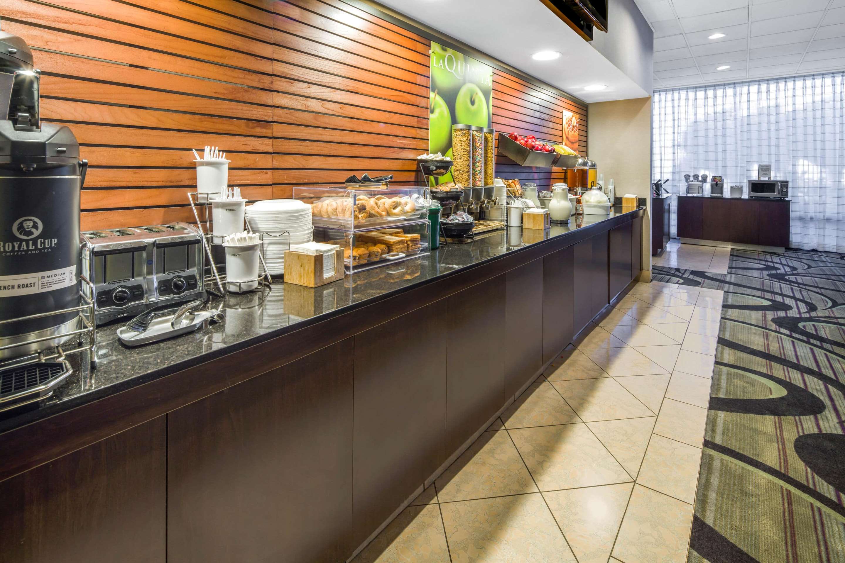 Property amenity | La Quinta Inn & Suites by Wyndham Buena Park