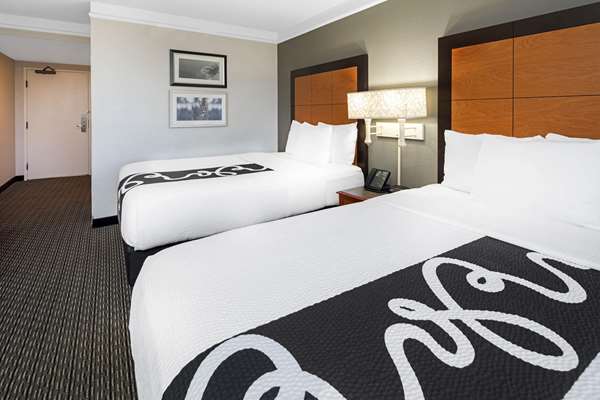  - La Quinta Inn La Palma