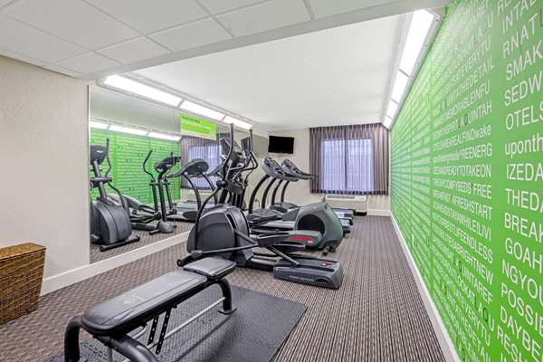 Fitness/ Exercise Room - La Quinta Inn & Suites Airport San Antonio